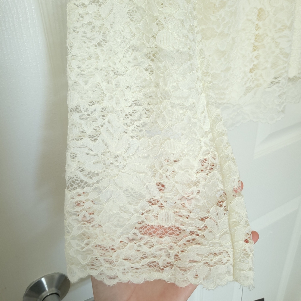 NWT Simply Styled Long Sleeve Lace Top - Picture 5 of 10